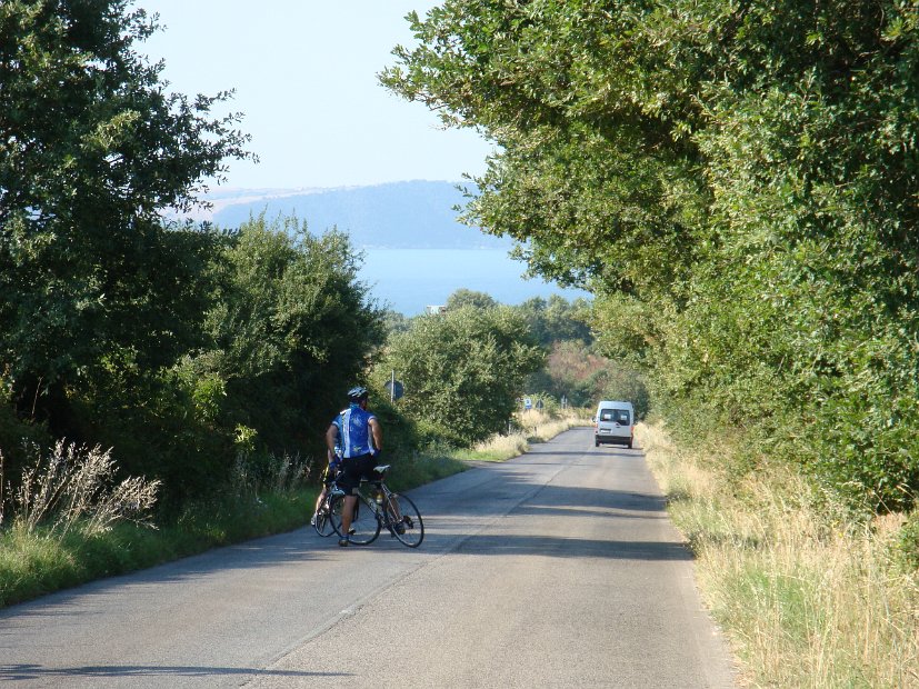 VISTA SU LAGO DI BRACCIANO